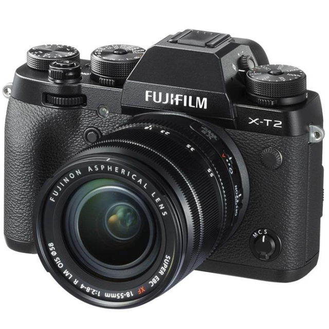 Fujifilm X-T2 + 18-55 mm negru